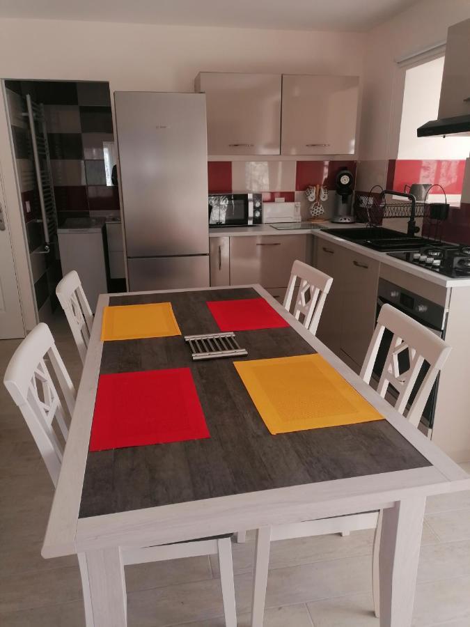 Apartmán La Basse-Cour Vic-sur-Cère Exteriér fotografie